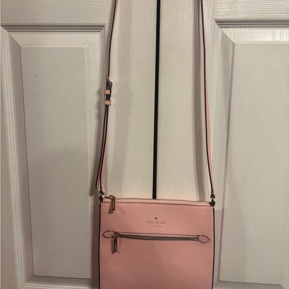 Kate Spade Pink Crossbody Bag Sleek Design